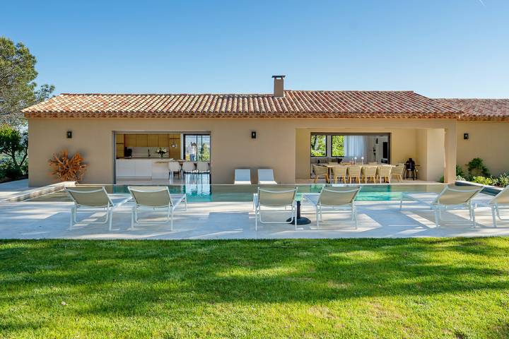 Villa für 10 Personen, mit Garten in Grimaud