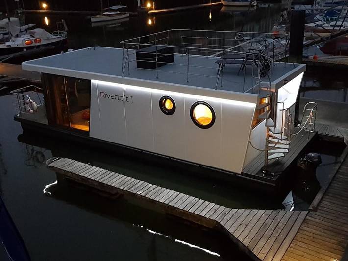 Boot für 2 Personen, mit Terrasse und Seeblick sowie Ausblick an der Nordsee
