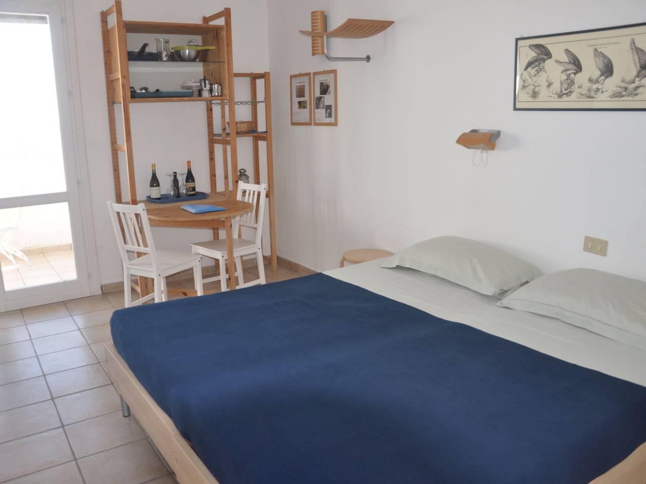 Apartamento entero, Wohnung in Marettimo mit Terrasse, gemeinsamem Pool und Garten in Isla Marettimo, Islas Egadas