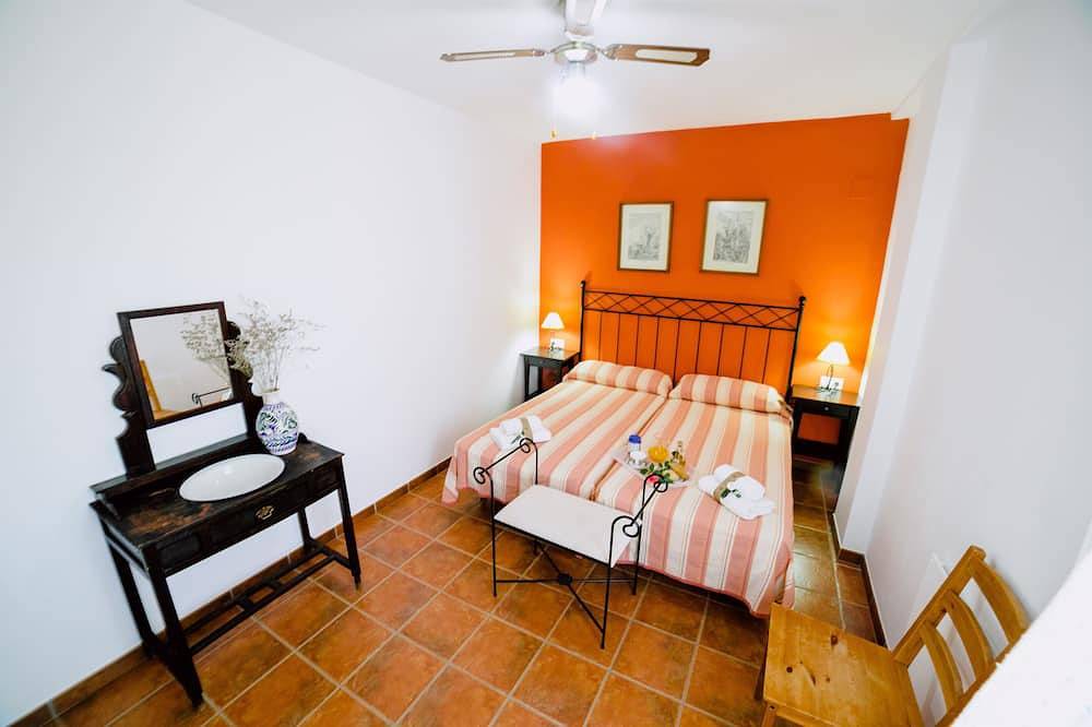 Casa Rural San Antonio. Villa 3 (3 dormitorios) in Cabra, Sierras Subbéticas