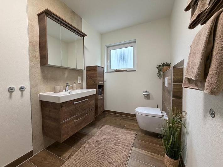 Ferienwohnung für 3 Personen, mit Balkon und Terrasse sowie Ausblick in Cochem - 2