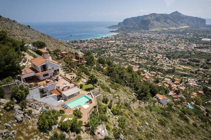 Ferienhaus mit Meerblick für 10 Personen, mit Garten und Pool sowie Ausblick in Palermo - 2