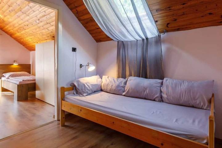 Ferienhaus für 6 Personen, mit Balkon und Garten sowie Pool in Plattensee nordufer - 4