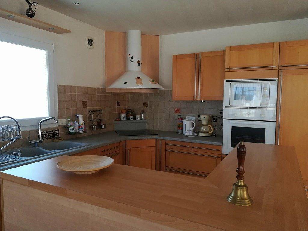 657 -Maison paisible avec terrasse et superbe vue mer – Proche des commodités in Erquy, Côte d’Émeraude