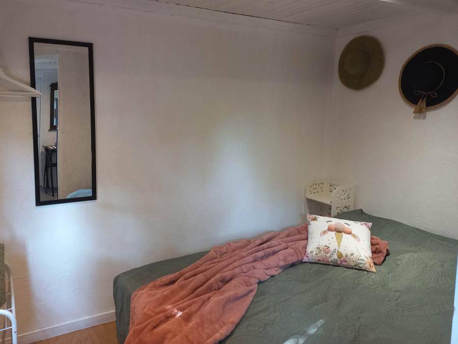 Camping Verbela Village - Chalet 2 persons - 18m² - 1 bedroom in Noves, Arles region