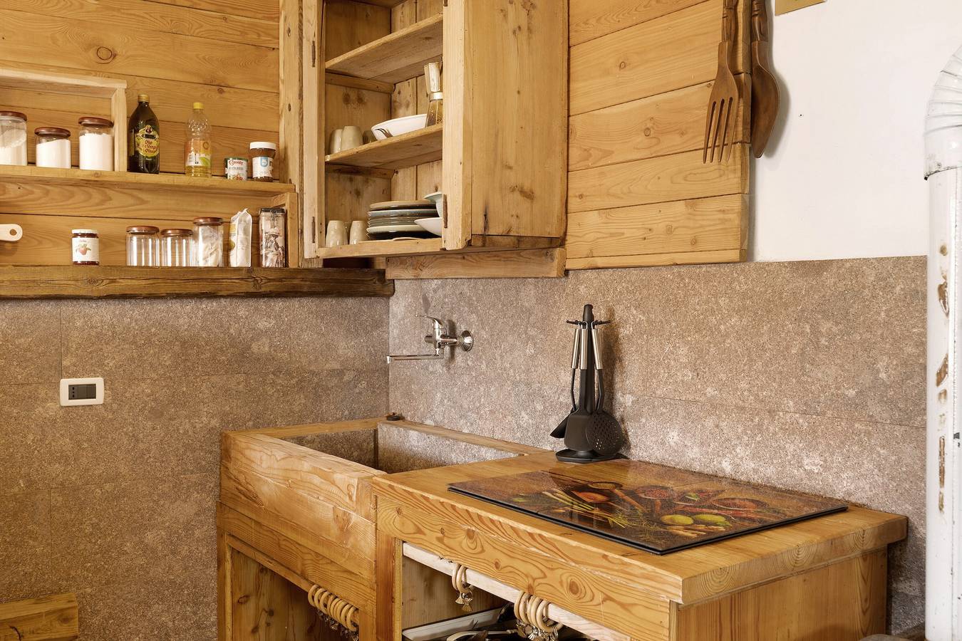 Chalet 'Baita Dal Bigolaro' met Uitzicht op de Bergen, Privétuin en Balkon, foto 6