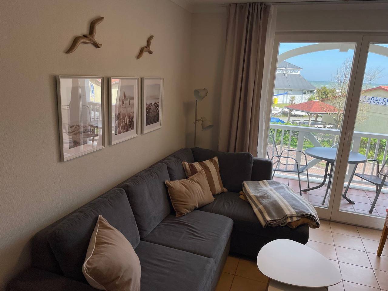 Geheel appartement, Ostsee-Apartment mit zwei Balkonen - Saunabereich im Haus und 100 m zum Strand! in Ostseebad Kühlungsborn, Kühlungsborn