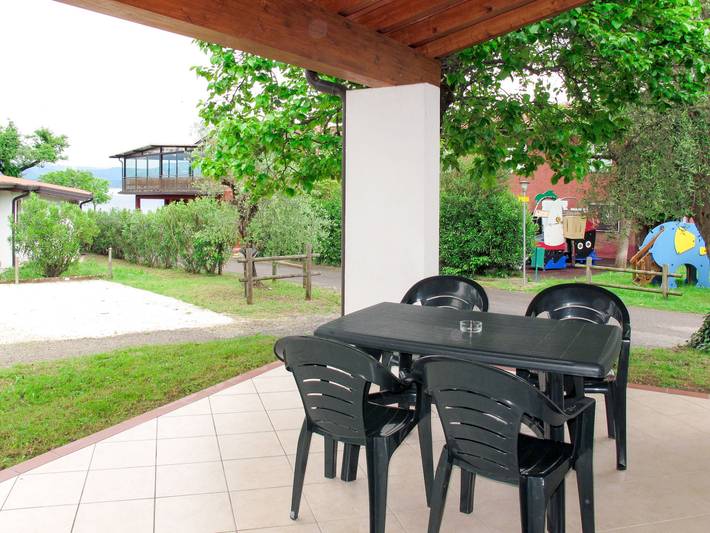 Ferienhaus für 3 Personen, mit Kinderpool und Terrasse sowie Garten am Gardasee - 3