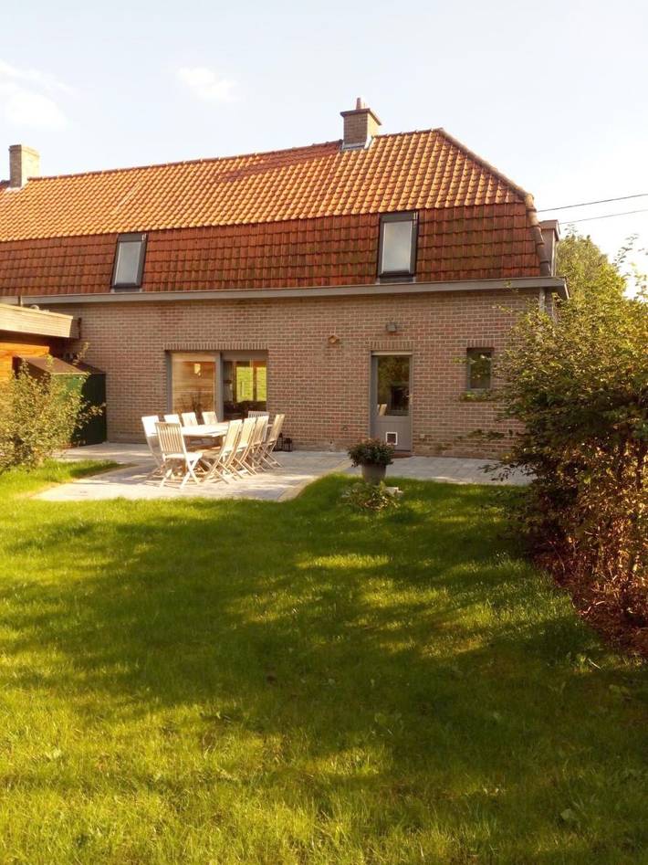 Location de vacances pour 10 personnes, avec jardin et vue à Renaix - 2