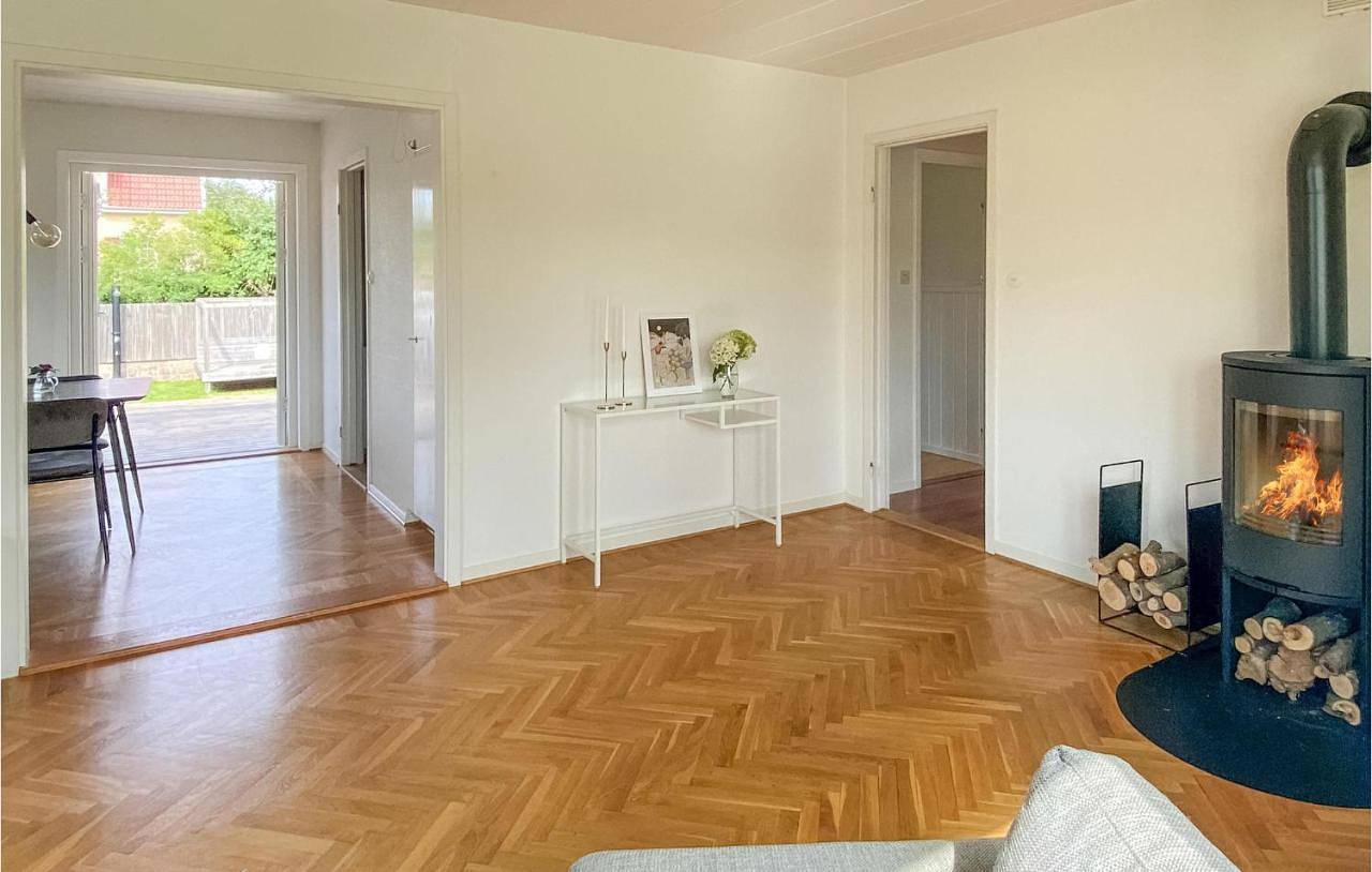 Awesome Home In Bstad With Wifi in Bastad, Bjärehalvön