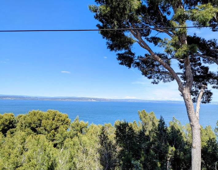 Chambre d’hôte pour 2 personnes, avec balcon et vue à Istres - 3