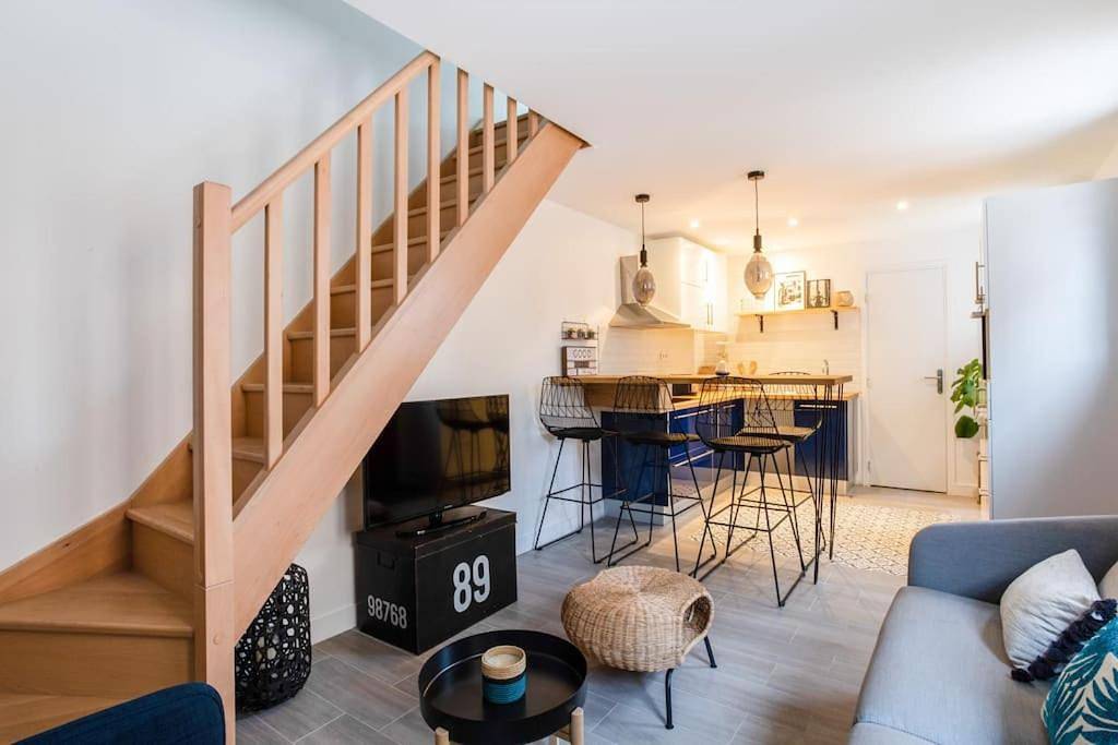 Two-Bedroom House in Montévrain, Seine-et-Marne