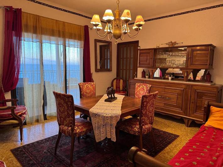 Villa pour 8 personnes, avec bassin pour enfant et jardin ainsi que vue et piscine dans Anthéor - 4
