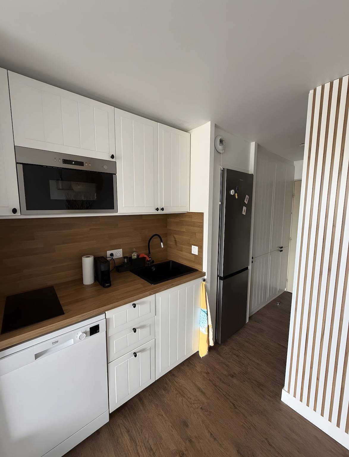 Entire apartment, Apartment 'La Boheme' with Shared Pool, Private Terrace and Shared Garden in Grimaud, Mediterranean Coast (France)