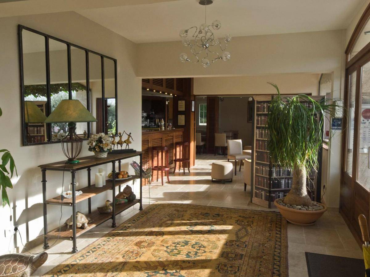 Hotel Les Oliviers in Fayence, Région de Draguignan