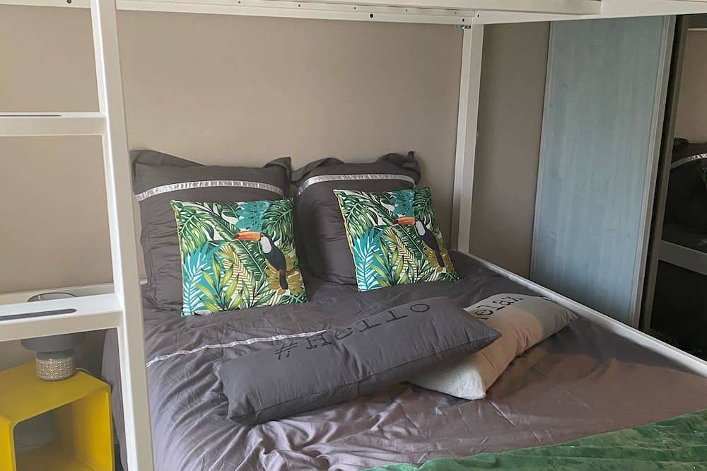 Charming cottage 50 m from Le Nau beach in Le Pouliguen, Côte de Jade