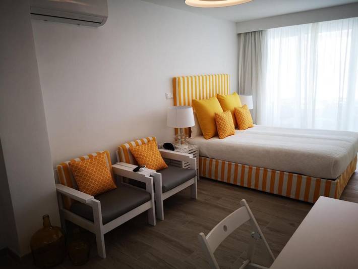 Hôtel pour 2 personnes, avec piscine ainsi que terrasse et jacuzzi à Vila Nova de Milfontes - 4