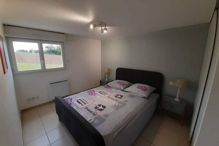 Gîte pour 8 personnes, avec jardin ainsi que piscine et terrasse, animaux acceptés à Pouillon - 4