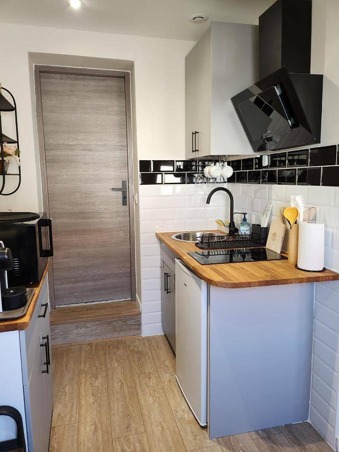Gîte pour 2 personnes, avec Terrasse et Jardin à Losne