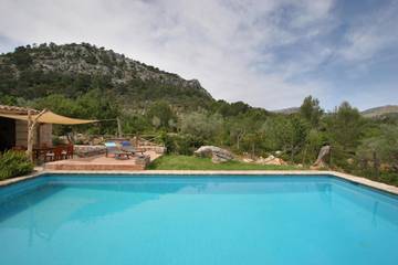 Villa in Pollença, Serra de Tramuntana für 8 