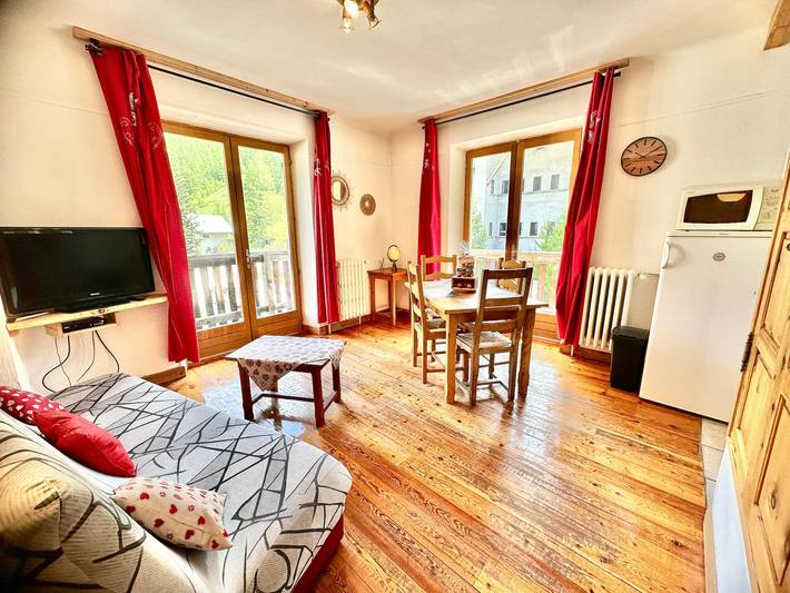 Gîte pour 4 personnes, avec jardin dans Queyras - 2