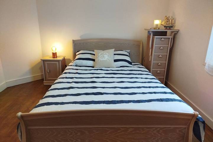 Location de vacances pour 6 personnes, avec jacuzzi ainsi que terrasse et jardin à Saint-Pabu - 4