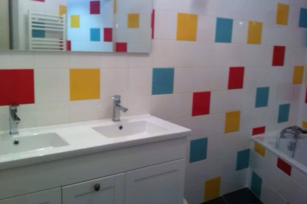 Appartement entier, Studio 3 personnes dans environnement de charme in Caudrot, Région de Langon