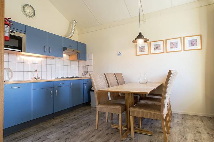Bungalow für 6 Personen, mit Pool und Terrasse sowie Garten auf Ameland