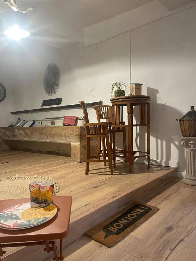 Location de vacances pour 3 personnes, avec piscine et vue, animaux acceptés à Fabrezan - 4