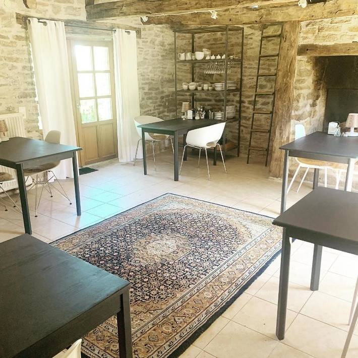 Chambre d’hôte pour 3 personnes, avec jardin ainsi que piscine et terrasse, animaux acceptés à Calvignac - 2