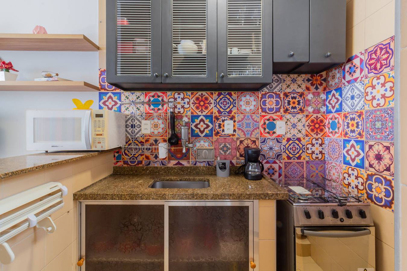 Entire apartment, 10 minutes from Copacabana Beach | Rc305 in Copacabana, Rio de Janeiro
