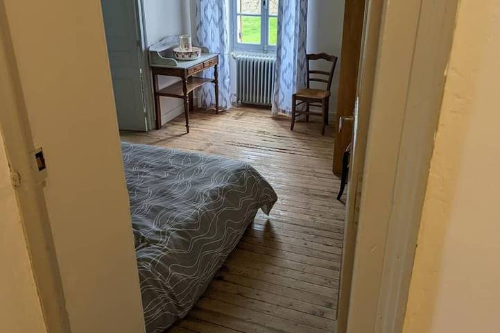 Gîte pour 6 personnes, avec jardin à Blanzaguet-Saint-Cybard - 3