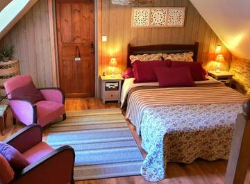 Gîte pour 3 personnes, avec terrasse et vue, animaux acceptés à Landebaëron