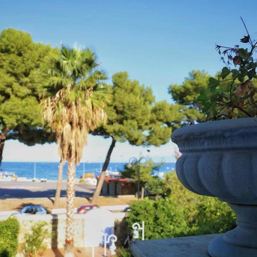 Villa Del Melograno in Marina di Patti, Patti