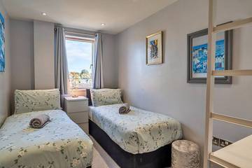 Apartment for 4 People in Teignmouth, Devon, Photo 4