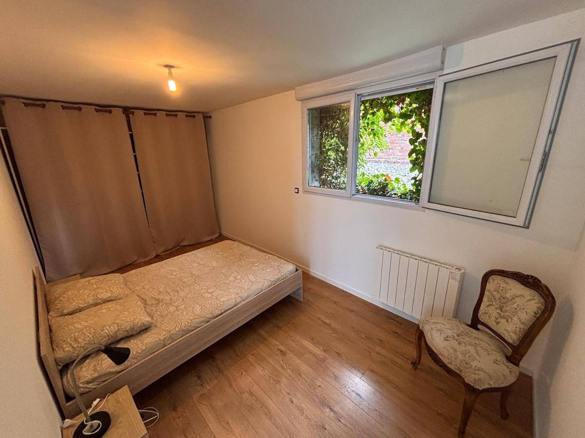 Appartement entier, Apartment with Jacuzzi 5 minutes from Rouen in Belbeuf, Région de Rouen