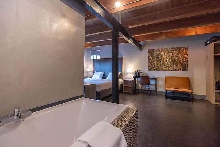 Hotel für 3 Personen, mit Garten