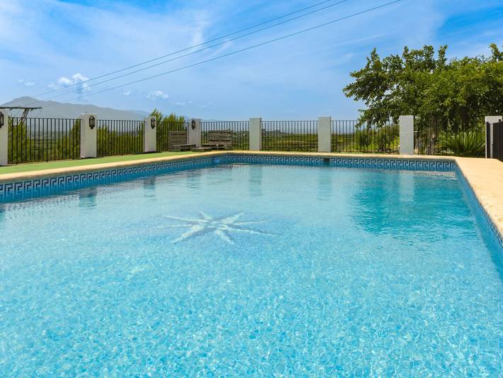 Chalet para 6 personas, con piscina y jardín, Familias con niños en Provincia de Valencia - 2