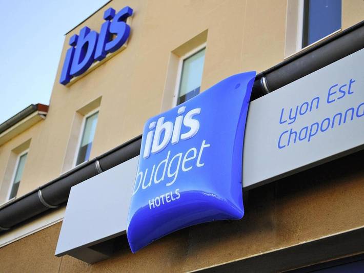 Hôtel pour 2 personnes, avec jardin à Chaponnay