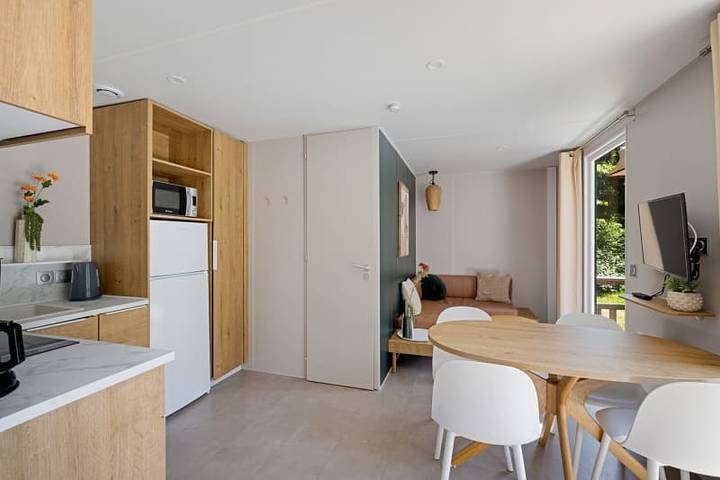 Camping für 4 Personen, mit Balkon/Terrasse und Terrasse in Friesland - 3