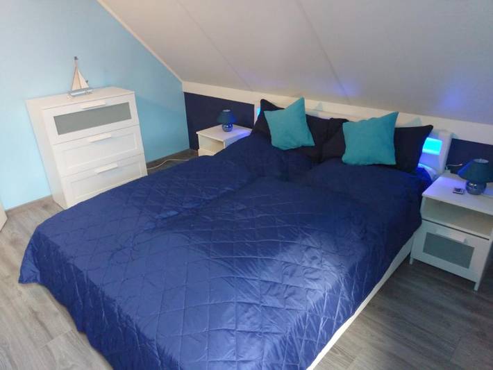 Ferienhaus für 6 Personen, mit Garten und Seeblick sowie Ausblick in Zeeland