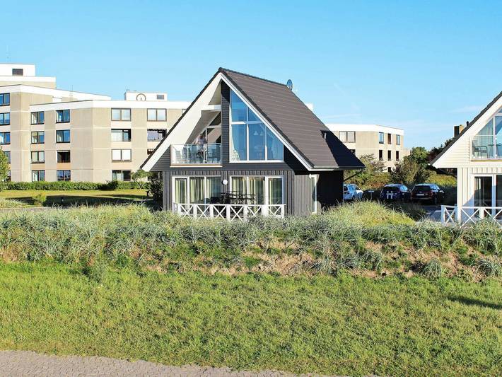 Ferienhaus für 8 Personen, mit Sauna und Whirlpool sowie Terrasse in Wendtorf