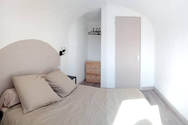Gîte pour 4 personnes, avec piscine et jardin, animaux acceptés à Saint-Laurent-le-Minier - 2