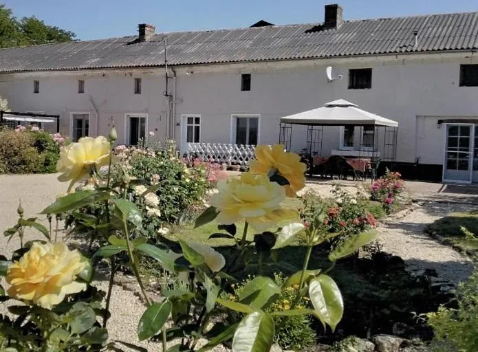 Alojamiento y desayuno para 2 personas, con jardín y terraza - 1