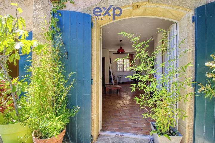 Maison de vacances pour 8 personnes, avec terrasse, animaux acceptés à Rognes