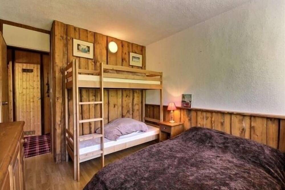 Appartement entier, Appartement lumineux 3 pièces, 6 pers., animaux admis, proche pistes in Plagne Centre, La Plagne-Tarentaise