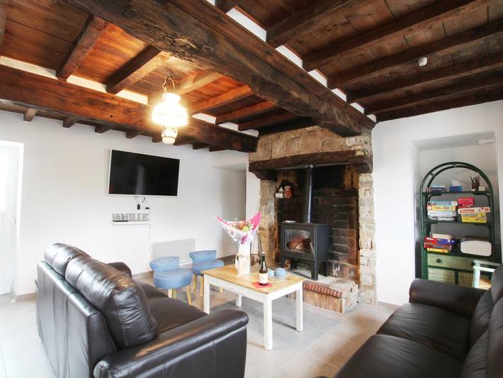 Gîte pour 13 personnes, avec jacuzzi ainsi que jardin et terrasse, animaux acceptés à Vesly - 4