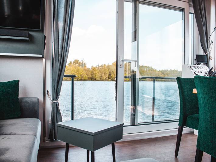Hausboot für 6 Personen, mit Terrasse und Sauna in Brandenburg - 4