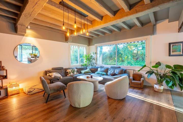 Chalet para 9 personas, con piscina además de jardín y vistas - 1