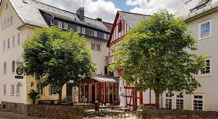 Hotel für 4 Personen, mit Terrasse und Ausblick
